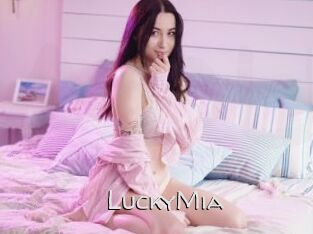LuckyMia