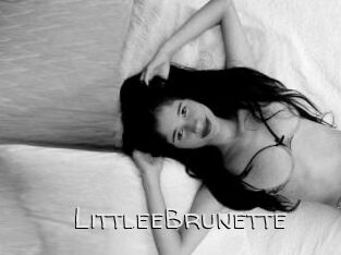 LittleeBrunette