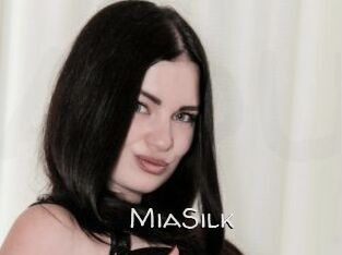 MiaSilk