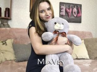 MiaVey