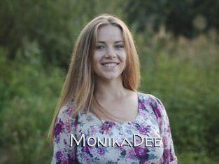 MonikaDee