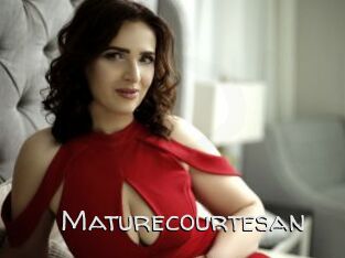 Maturecourtesan