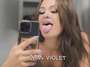 Mia_violet