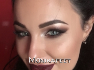 Monikafeet