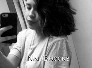 Nali_Brooks