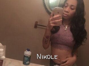 Nikole_