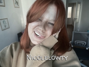 nicolelowty Adult dvd gold