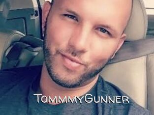TommmyGunner