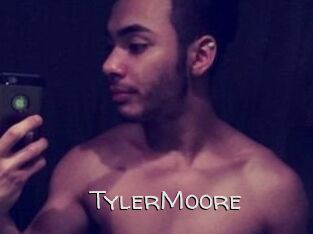 Tyler_Moore