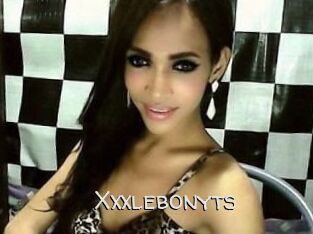 Xxxl_ebony_ts